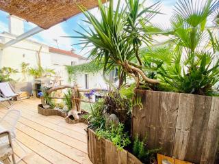 Maison -Jacuzzi -Patio -330M2 - Montrouge - 4