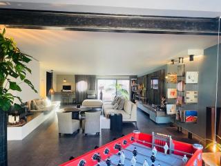 Maison -Jacuzzi -Patio -330M2 - Montrouge - 2
