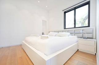 Modern 3BR Next to the Sea by HolyGuest - Tel Aviv - 2