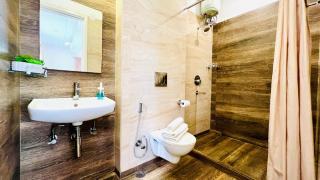 BluO Lake View Studio - NewTown - Terrace Garden, Gym - Calcutta - 5