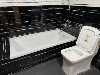 AamaHomeStay Suite Room with bath tub - 1