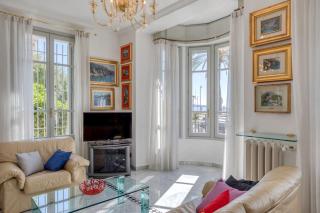#15 Sea front Villa AC stunning view for 6 pers wifi - Nice - 6