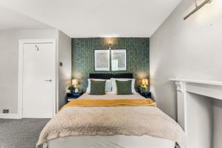 Modern Apartment in the Heart of Bath - 8