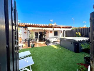 Oasis Beach Holiday Home with jacuzzi - Playa del Inglés - 3