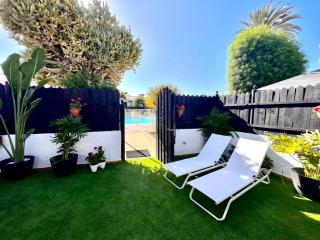 Oasis Beach Holiday Home with jacuzzi - Playa del Inglés - 2