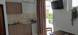 Maria Studios and Apartments - Haraki - 8