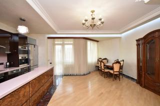 2 Bedrooms Comfort Apartment On Abovyan Street - Yerevan - 9