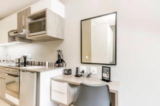 Capital on Bath Apartments - 8