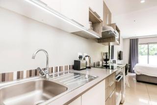 Capital on Bath Apartments - 5