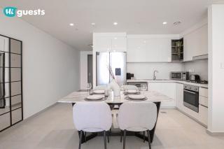 HiGuests - Sky-High Luxury 2BR Apt in Downtown Views Dubai - Dubai - 1