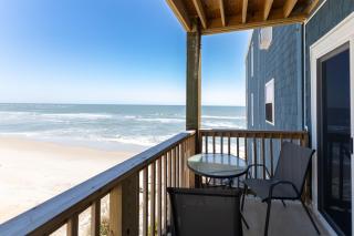 Embrace Oceanfront Elegance: Book Your Stay at Sunrise Oasis - North Topsail Beach - 2