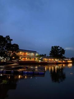 The Rimnam Resort พูลวิลล่า ราชบุรี - - 3