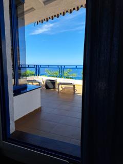 Apartment in Taurito with dream landscape and 30m2 terrace. - Taurito - 8