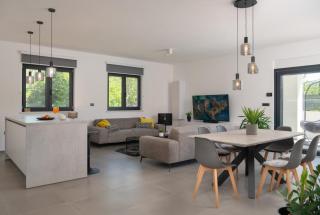 Villa "M" - Filipana - 1