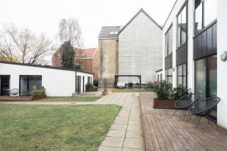 Fantastic 1-bed apartment w private terrace - 1