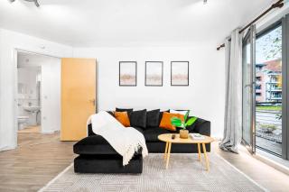 Luxury Apartment - City Centre - Balcony - Free Wifi & Netflix -126S - Birmingham - 4