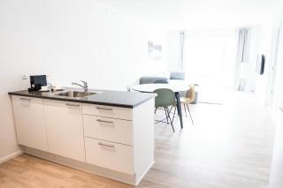 Modern spacious 2-bed apartment by the harbour - Odense - 5