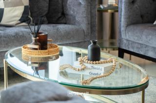 Manzil - 3BR in Boulevard Point connected to Dubai Mall with Incredible View of Burj Khalifa - Dubai - 2