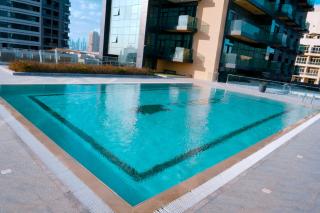 Luxury 1BR in JVC with Pool Gym & Fast WiFi at the Square Tower - 1