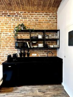 Authentic Studio with Garden - Praga - 7