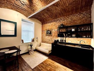 Authentic Studio with Garden - 4