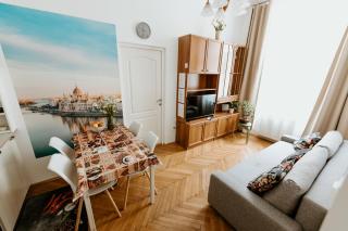 Margaret & Violet Apartments - Peaceful Stay Downtown - Budapest - 5