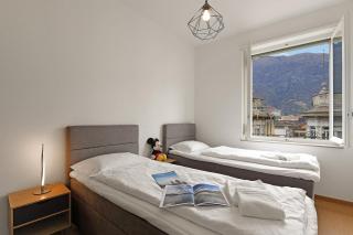 Castle View - Happy Rentals - 4