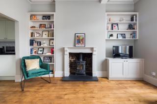 Homely Parkside 2-Bed Apartment in Primrose Hill - 3