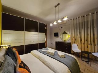 Center Apartment Easy - Tirana - 2