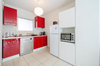 2P à 50m de la plage, climatisé, parking - 4