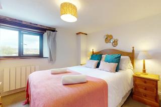 West Hollowcombe Farm Cottages - full site - 3