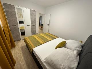 Apartment Garden - Budva - 4