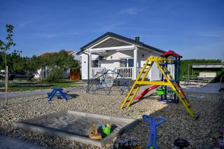 Holiday home Aprilis with pool, jacuzzi and sauna - Galovac - 1