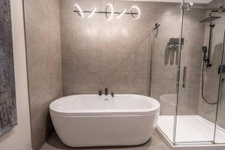 River Oasis, Khlozy Escape the Ordinary - 5