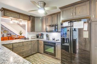 Boat Slip and Pools Waterfront Osage Beach Condo! - Osage Beach - 9