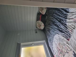 Glamping Hut - Riverview 3 - 4