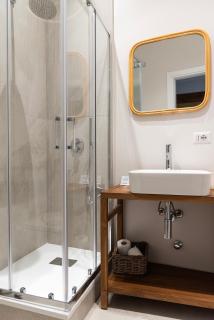 Youhosty - Ticinese Suite 2 - Milan - 3