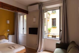 Youhosty - Ticinese Suite 2 - Milan - 4