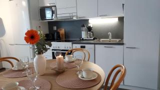 Lomayksiö C 3 Sotkamon keskustassa - 5