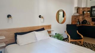 brand new studio 2 - Comotini - 9