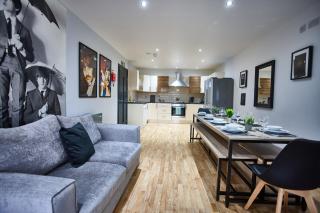 STARR SUITE 6 Bedrooms, 6 Bathrooms - Liverpool - 3