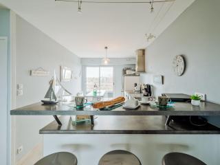 Apartment Le Parc de La Ronceray 7 - L'Horizon by Interhome - Dinard - 1