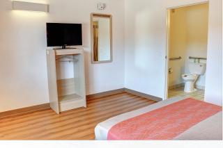 Motel 6 Santa Fe - 3