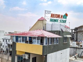 Rudra Premium 1 BHK Fully AC - 9
