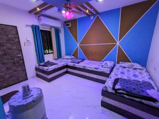 Infinity Luxury Homestay - Garudeshwar - 0
