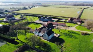 Charming Hen Cottage Countryside Retreat Lincoln - 1