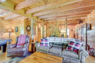 Rustic Topton Cabin with Game Room and Private Hot Tub - Topton - 6