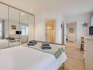 3 Bed in Mudeford NFL96 - Christchurch - 2