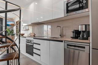 Terrace in Estepona by Costarentals - Ref M46 - 5