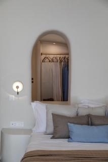 Blue Art Caves - Lunar Sea Suite - Oia - 2